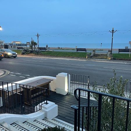 Seaview Flat With Balcony, Spacious 2 Bedroom Worthing Exterior foto