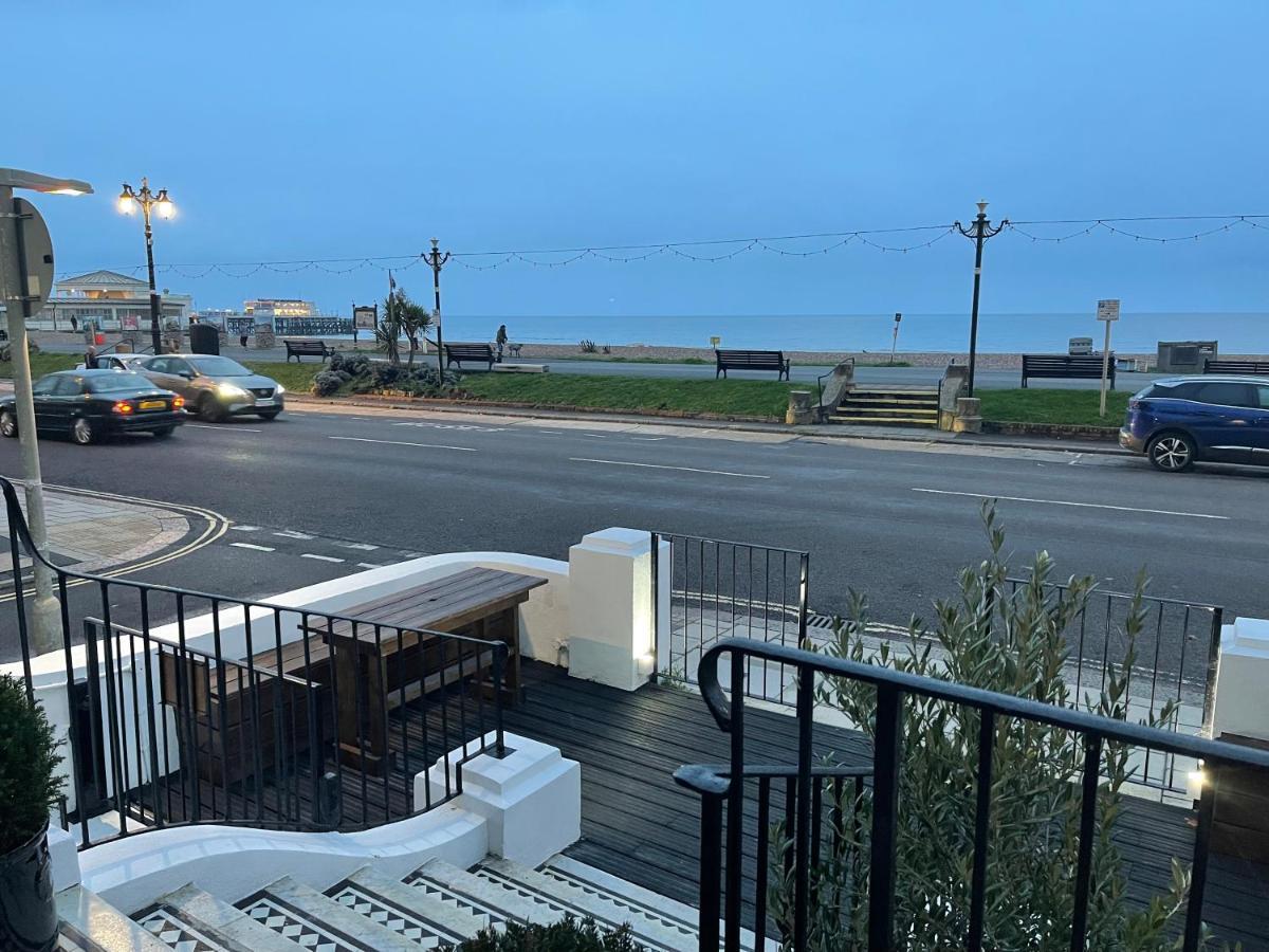 Seaview Flat With Balcony, Spacious 2 Bedroom Worthing Exterior foto